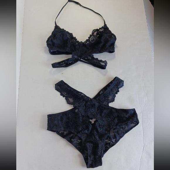 Nylon Lingerie Wrap up Cross Straps Lace - Picture 3 of 8